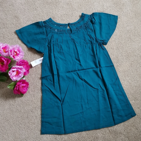 Old Navy Lace Trim Swing Dress - Picture 5 of 7